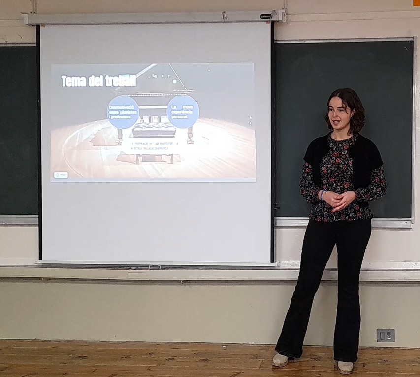 Iniciem les presentacions dels Treballs de Recerca